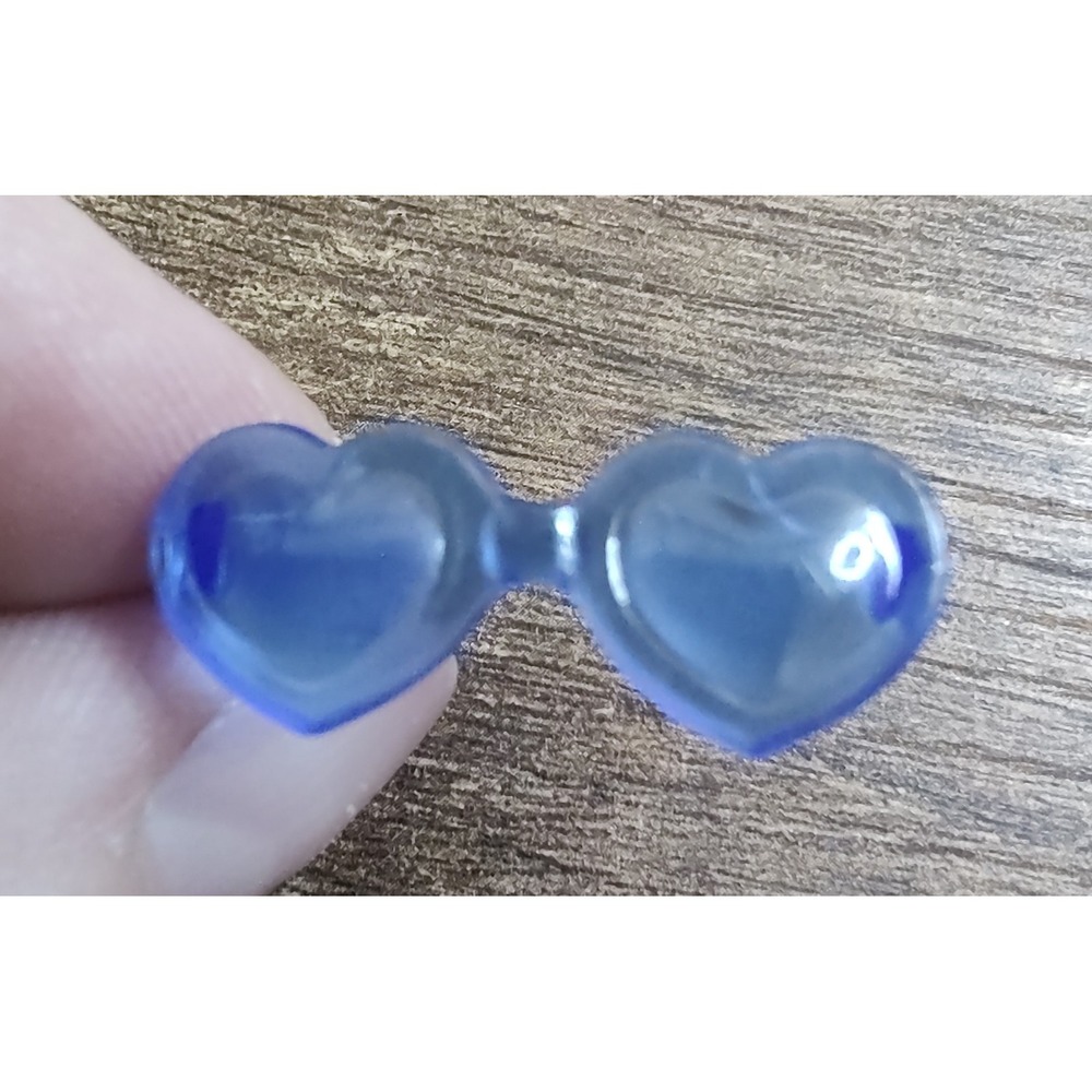 Chelsea DOLL Size BLUE HEART SUNGLASSES Z26
